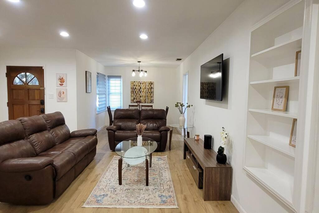 Newly Furnished Pool House Villa Los Angeles Kültér fotó